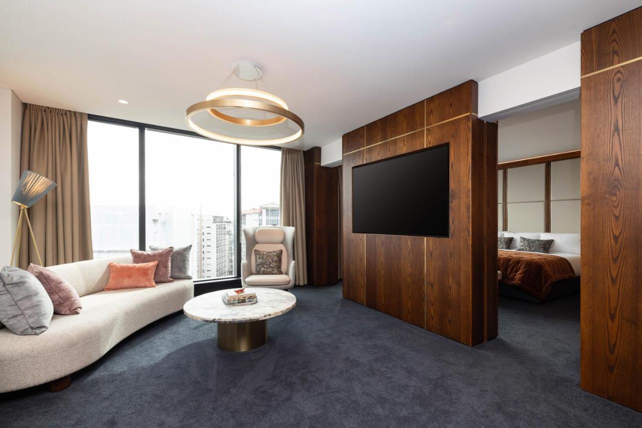Horizon By Skycity Окленд Экстерьер фото A suite at the hotel